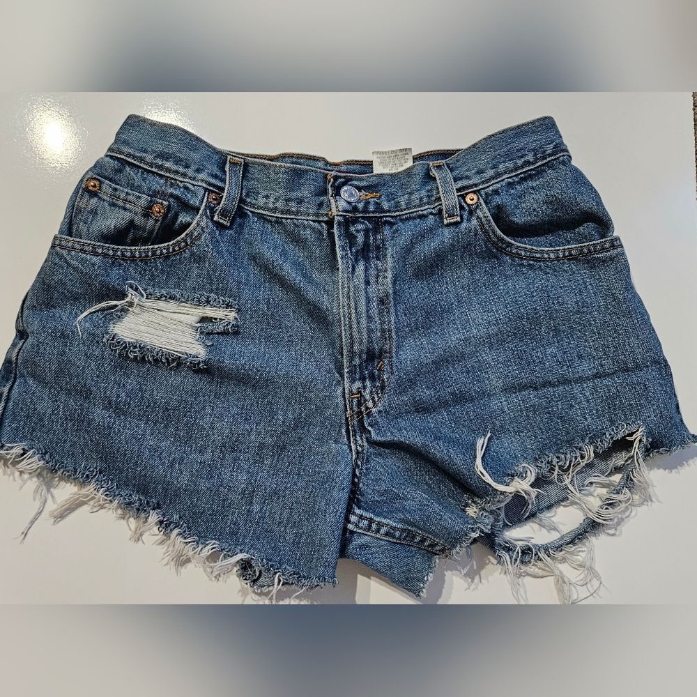 Levi’s 550 Relaxed Denim Cutoff Shorts Distressed Raw Hem Girls Size 12 Women XS